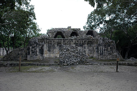 November 3, 2010 Chichen Itza 046.JPG